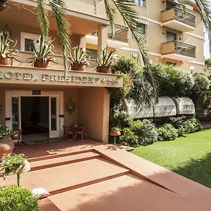 **** Hotel President Italy